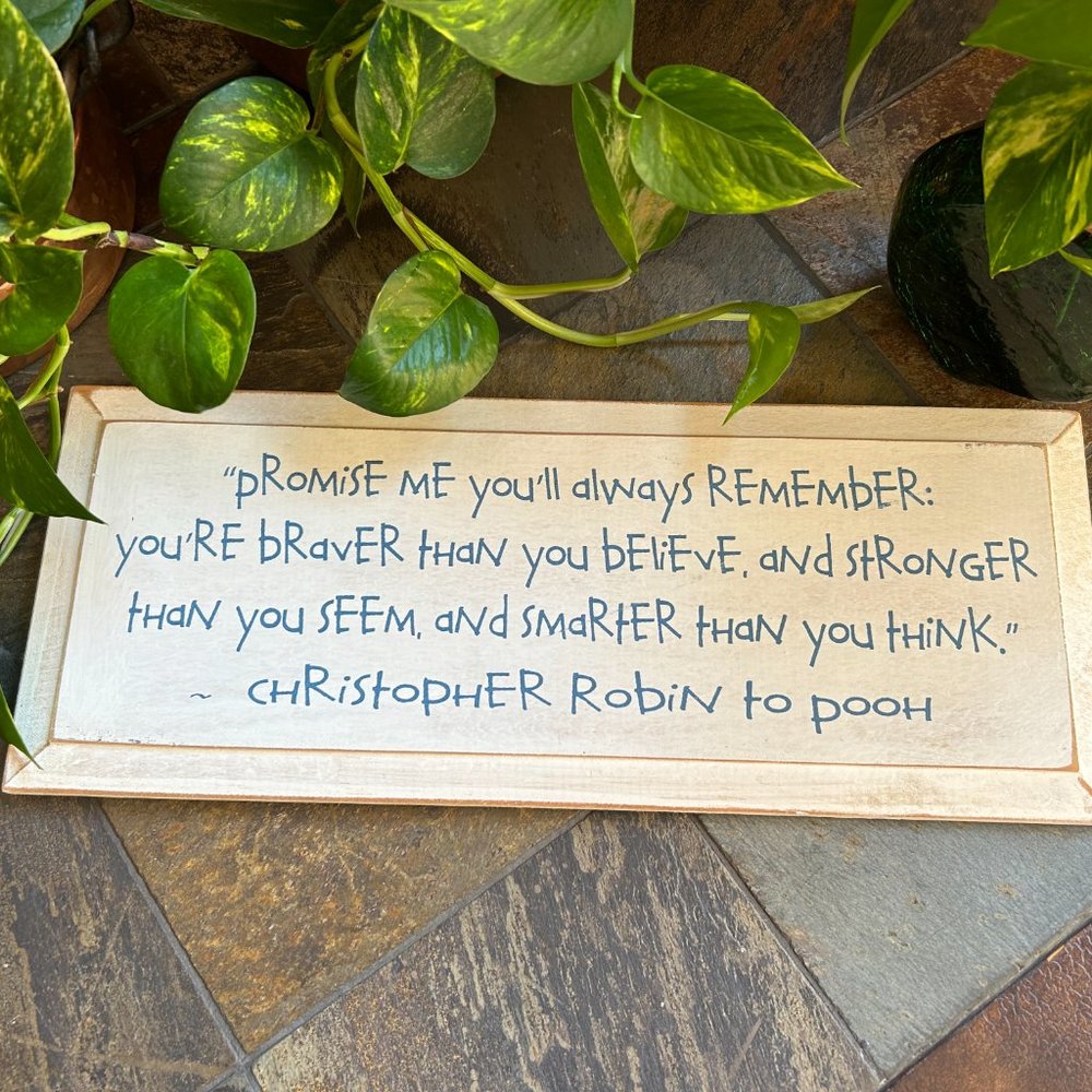 Winnie the Pooh Plaque (NEW) - Picture 8 of 13